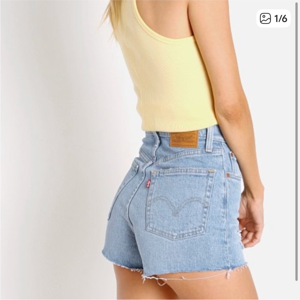 Levi’s Ribcage Cut Off Denim Shorts-Tango Beach-NWOT